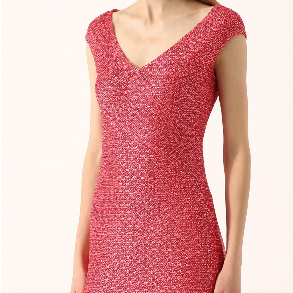 St. John Pink-Red Textured Knit V-Neck Midi Dress